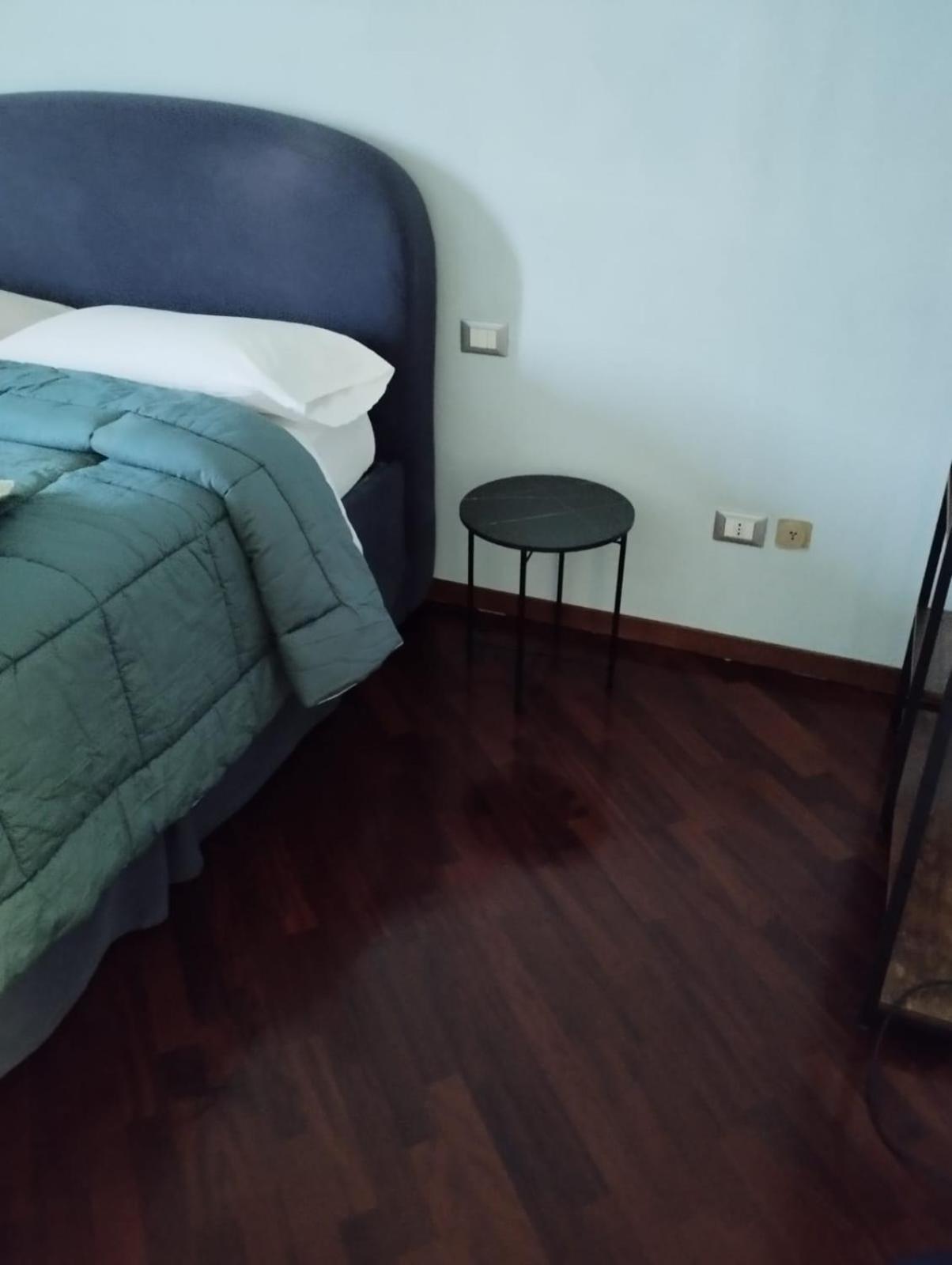 Nido Stazione III Appartement Bergamo Buitenkant foto