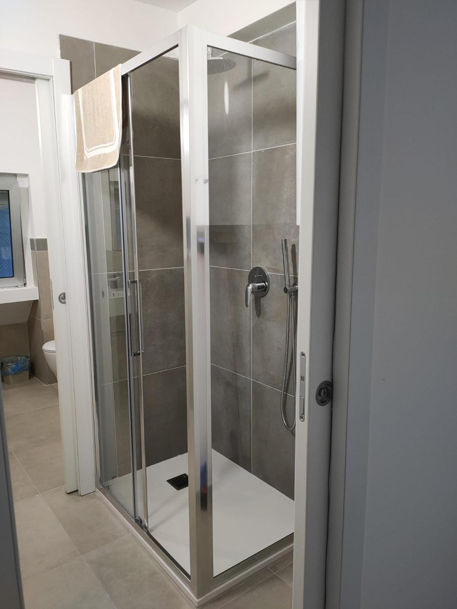 Nido Stazione III Appartement Bergamo Buitenkant foto