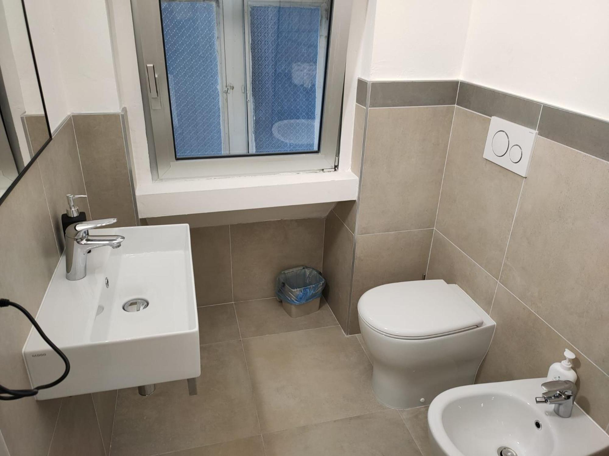Nido Stazione III Appartement Bergamo Buitenkant foto
