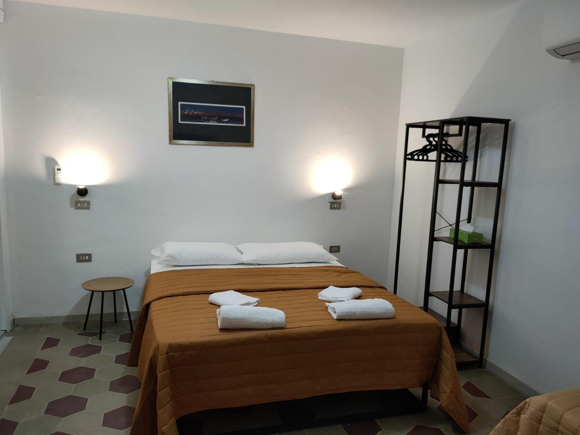 Nido Stazione III Appartement Bergamo Buitenkant foto